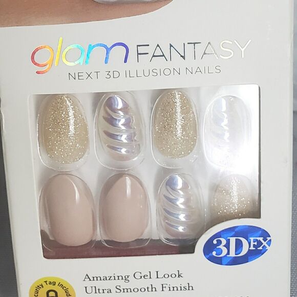 NIB
Kiss Nails Glam Fantasy Press or Glue Manicure Medium - Picture 1 of 2